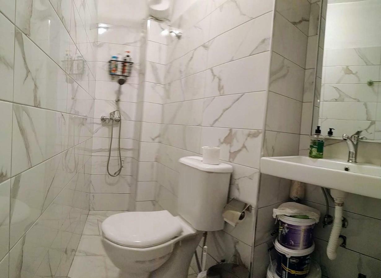 Superb studio apartment near to the city center Tirana Esterno foto